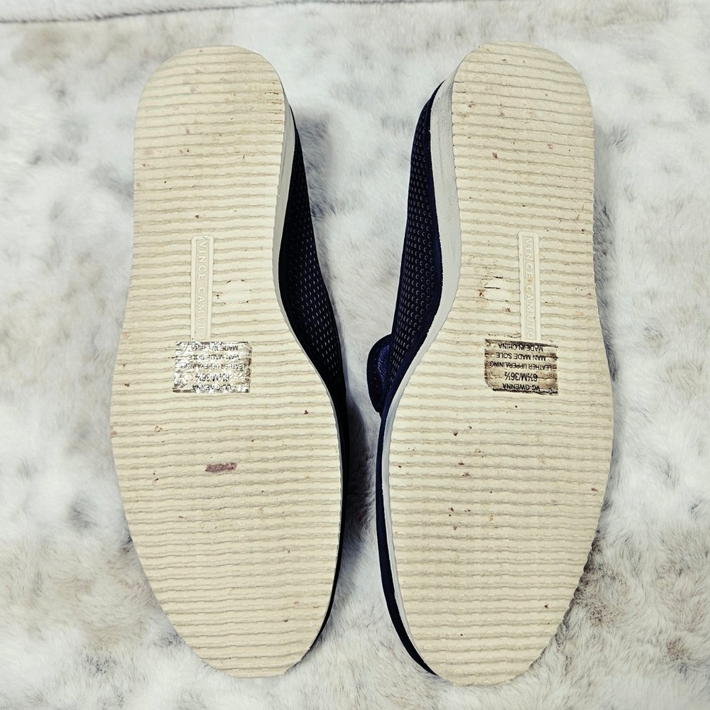 Vince Camuto Navy Blue Perforated Leather Gwenna Slip On Sneaker 6.5M - Picture 4 of 8